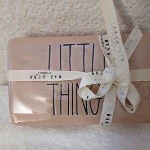 Rae Dunn trinket box